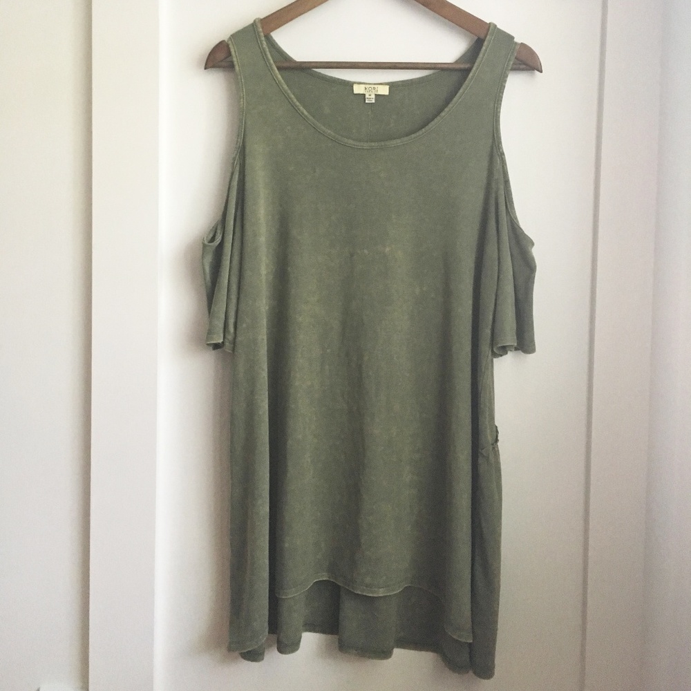Kori Cold Shoulder Shirt, Acid Wash Green, M